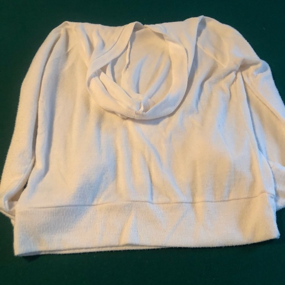 Tops - Picture 3 of 3